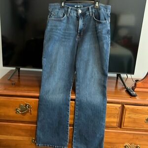EUC Lee Easy Fit 1889 jeans. 12 Petite. 
Like new.